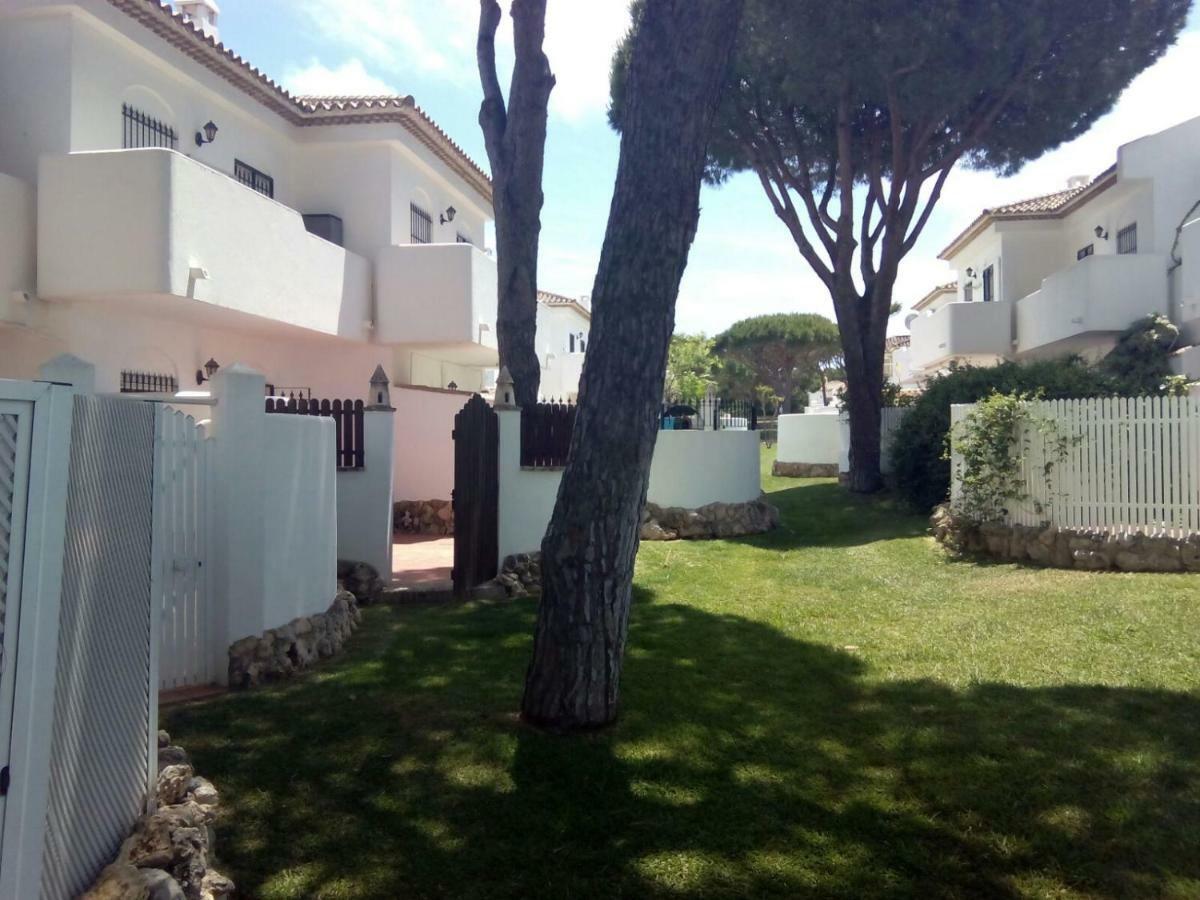 Playa De La Barrosa Apartman Chiclana de la Frontera Kültér fotó